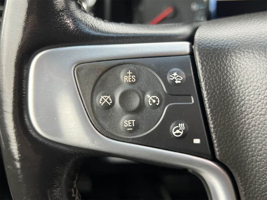 Thumbnail: 2019 GMC Yukon XL - 28