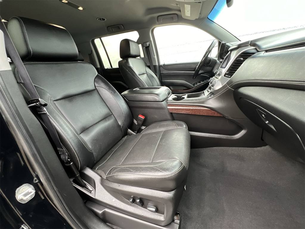 Thumbnail: 2019 GMC Yukon XL - 27