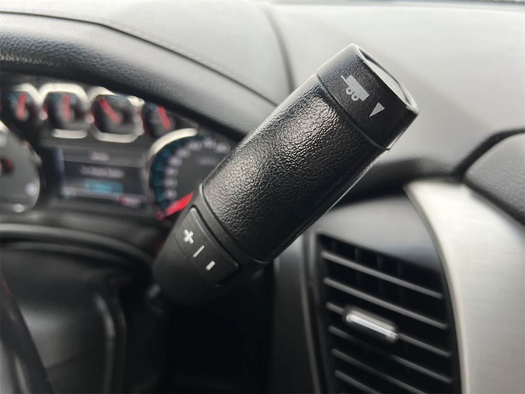 Thumbnail: 2019 GMC Yukon XL - 34