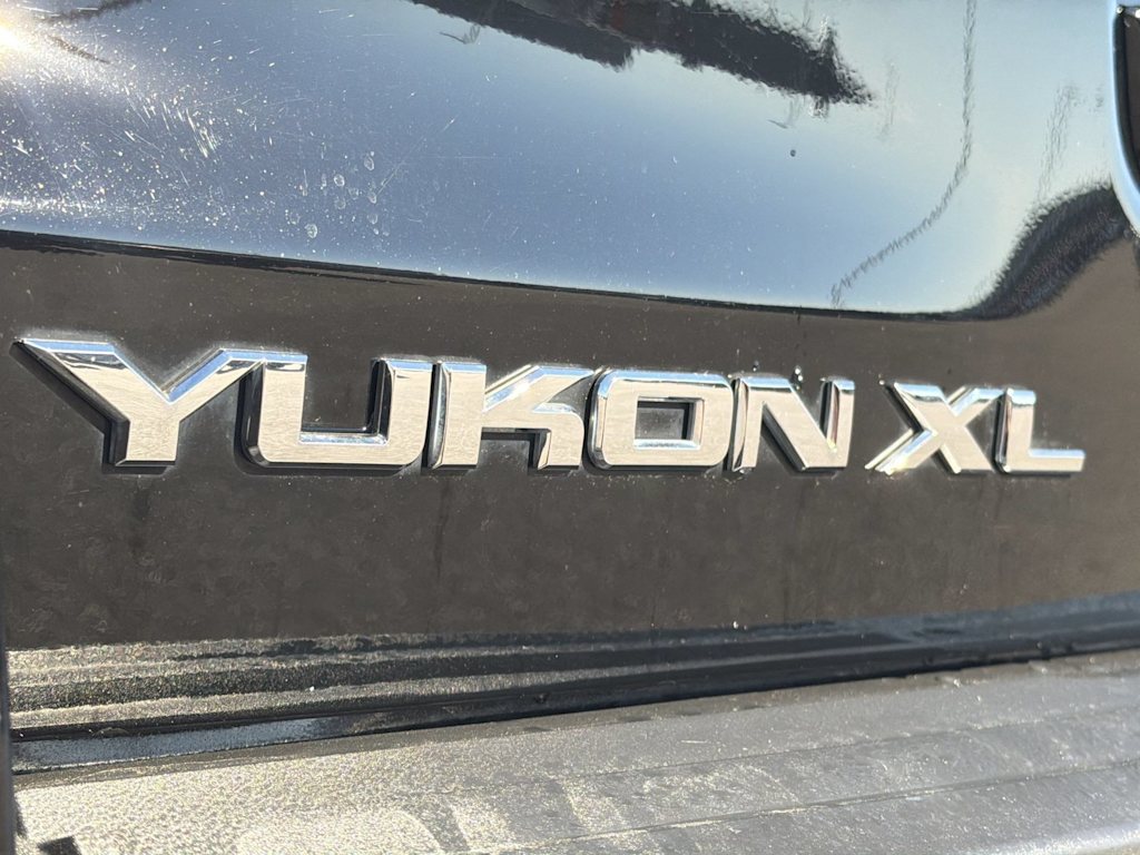 Thumbnail: 2018 GMC Yukon XL - 7