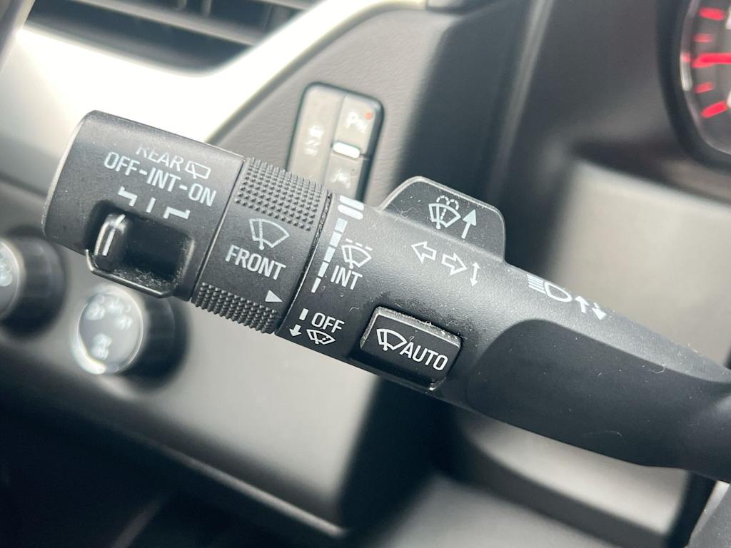 Thumbnail: 2016 GMC Yukon XL - 12