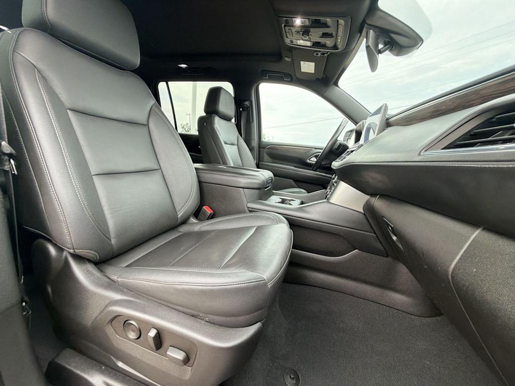 Thumbnail: 2022 Chevrolet Suburban - 28