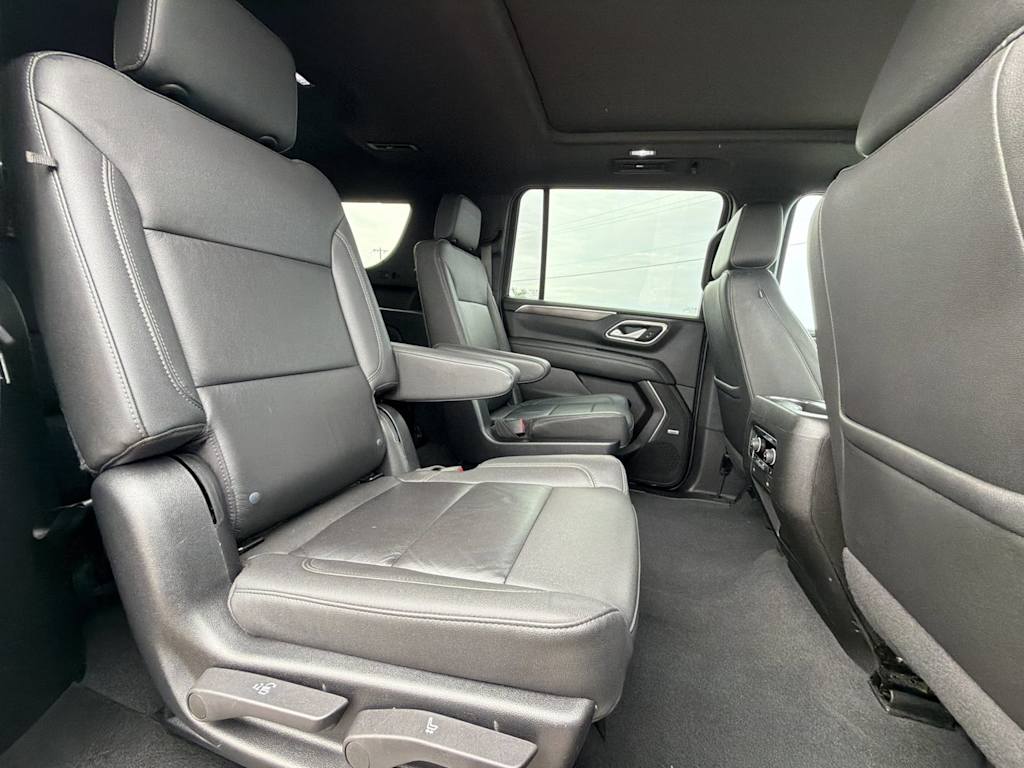 Thumbnail: 2022 Chevrolet Suburban - 27