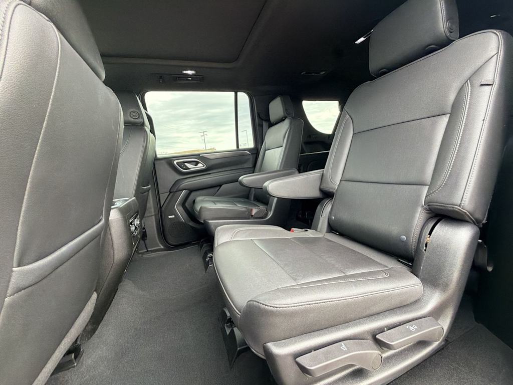 Thumbnail: 2022 Chevrolet Suburban - 26