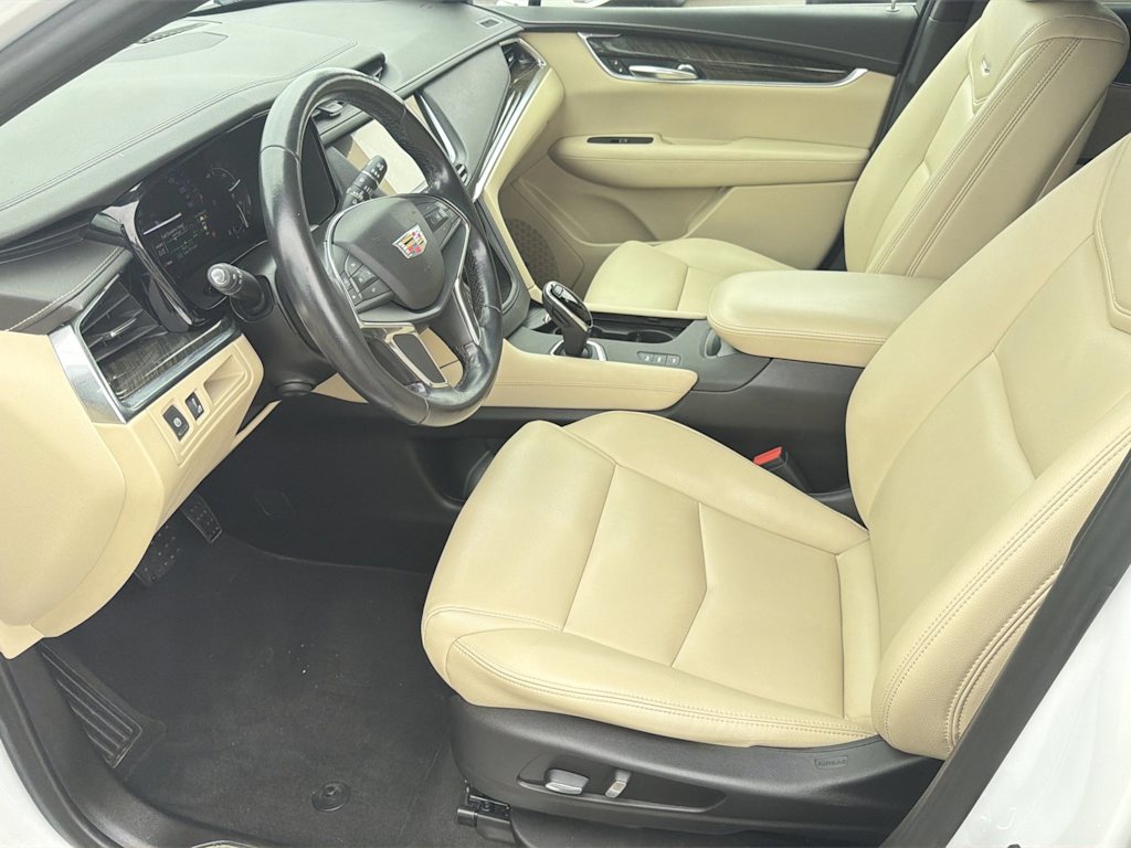 Thumbnail: 2019 Cadillac XT5 - 4