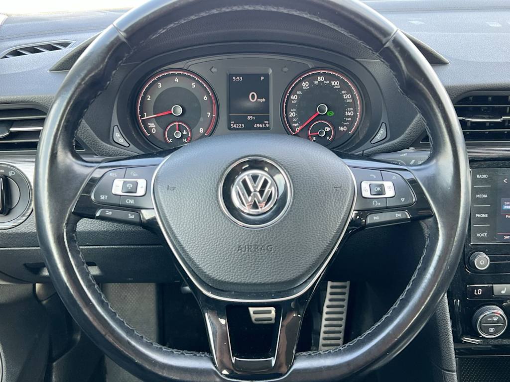 Thumbnail: 2020 Volkswagen Passat - 9