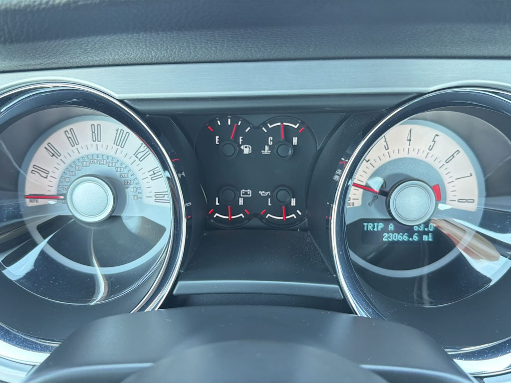 Thumbnail: 2012 Ford Mustang - 15
