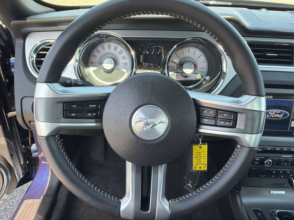 Thumbnail: 2012 Ford Mustang - 9