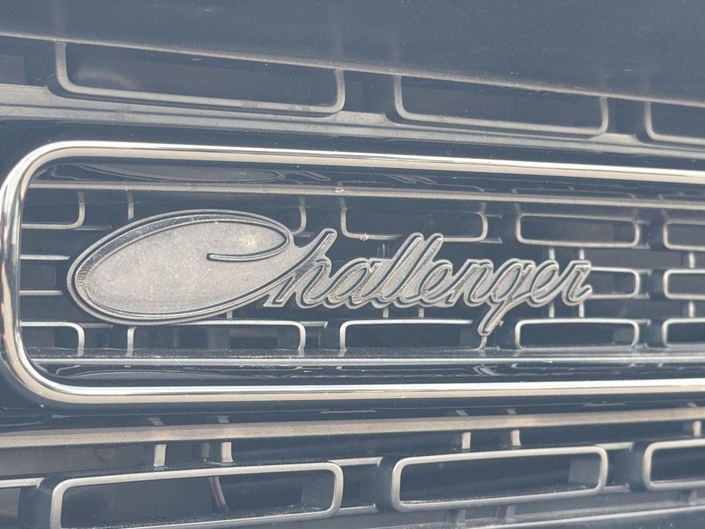 Thumbnail: 2023 Dodge Challenger - 9