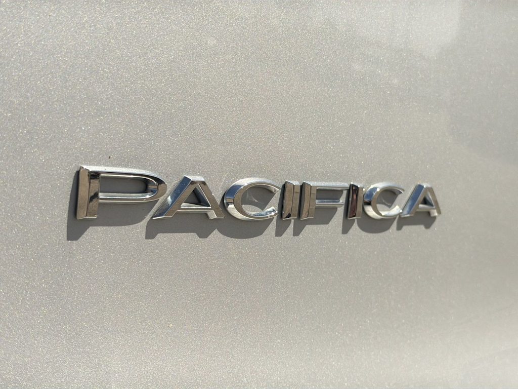 Thumbnail: 2024 Chrysler Pacifica - 7