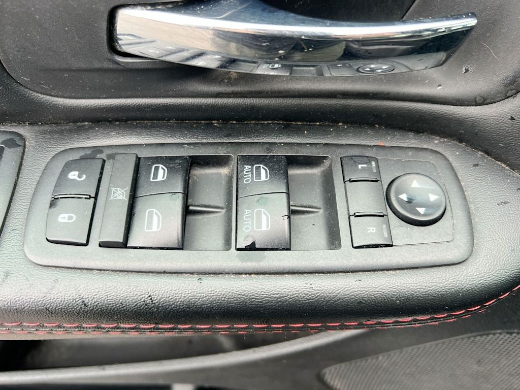 Thumbnail: 2018 Dodge Grand Caravan - 22