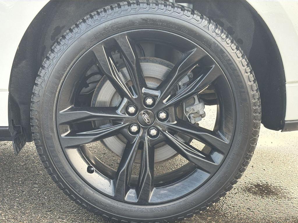 Thumbnail: 2020 Ford Edge - 8