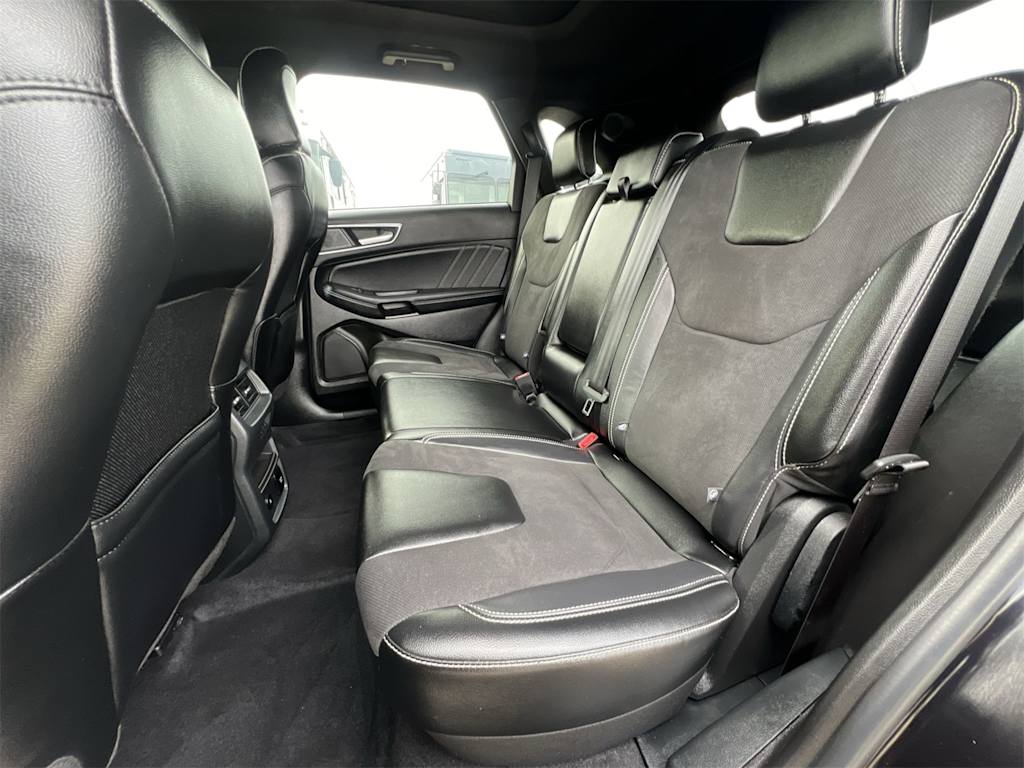 Thumbnail: 2024 Ford Edge - 27