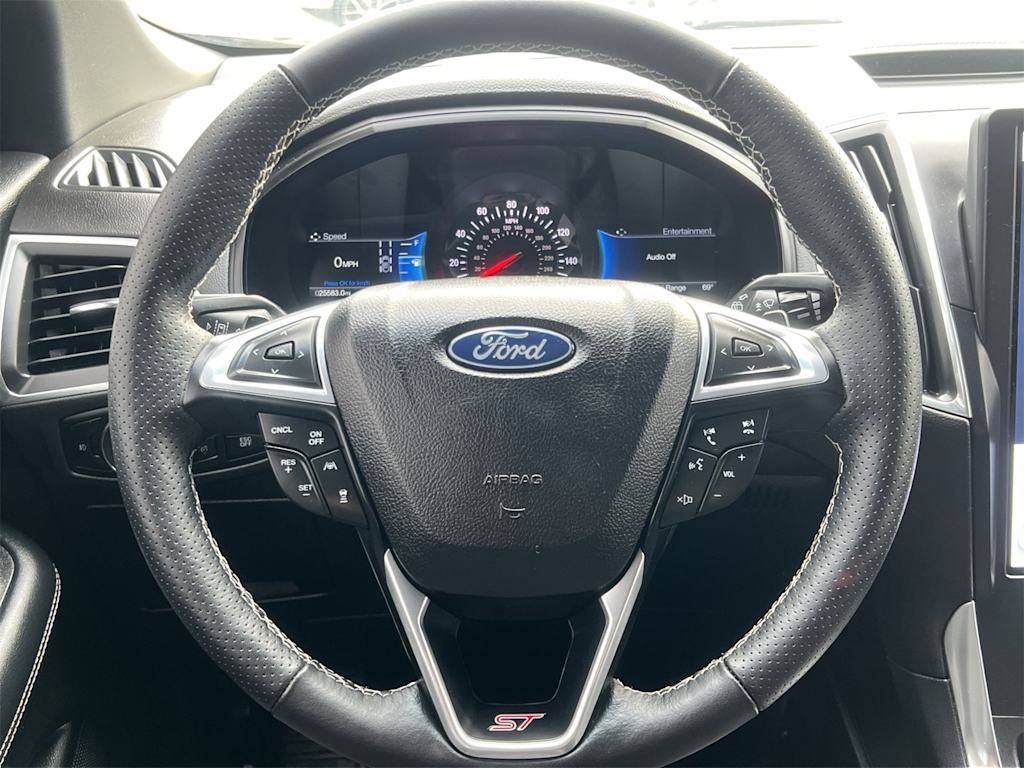 Thumbnail: 2024 Ford Edge - 10