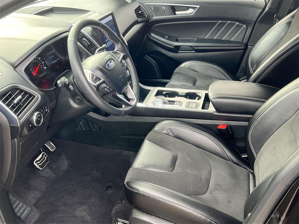 Thumbnail: 2024 Ford Edge - 11