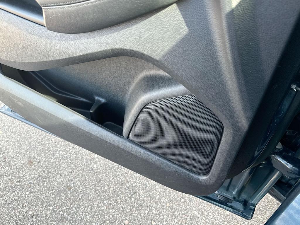 Thumbnail: 2019 Ford Edge - 32