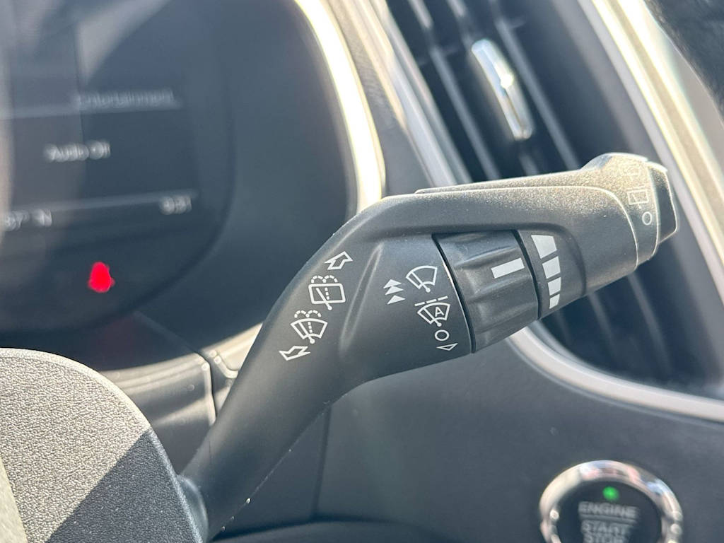 Thumbnail: 2019 Ford Edge - 14