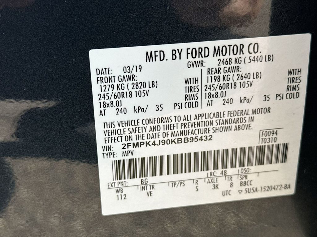 Thumbnail: 2019 Ford Edge - 17