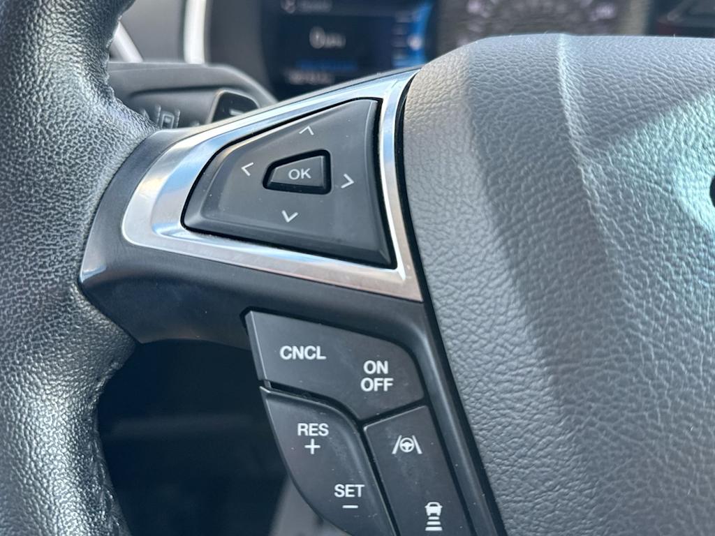 Thumbnail: 2019 Ford Edge - 27