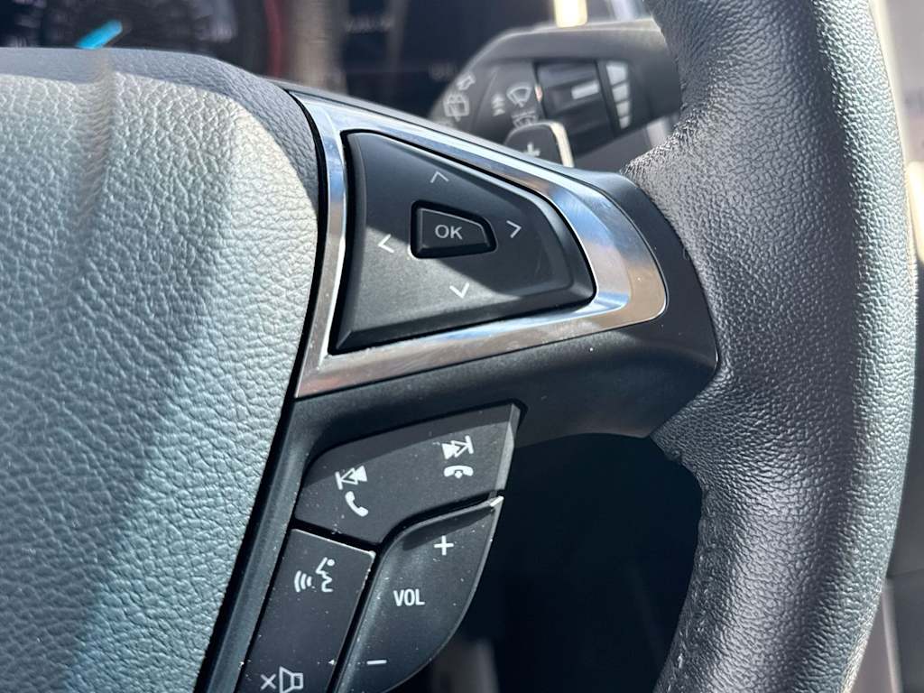 Thumbnail: 2019 Ford Edge - 28