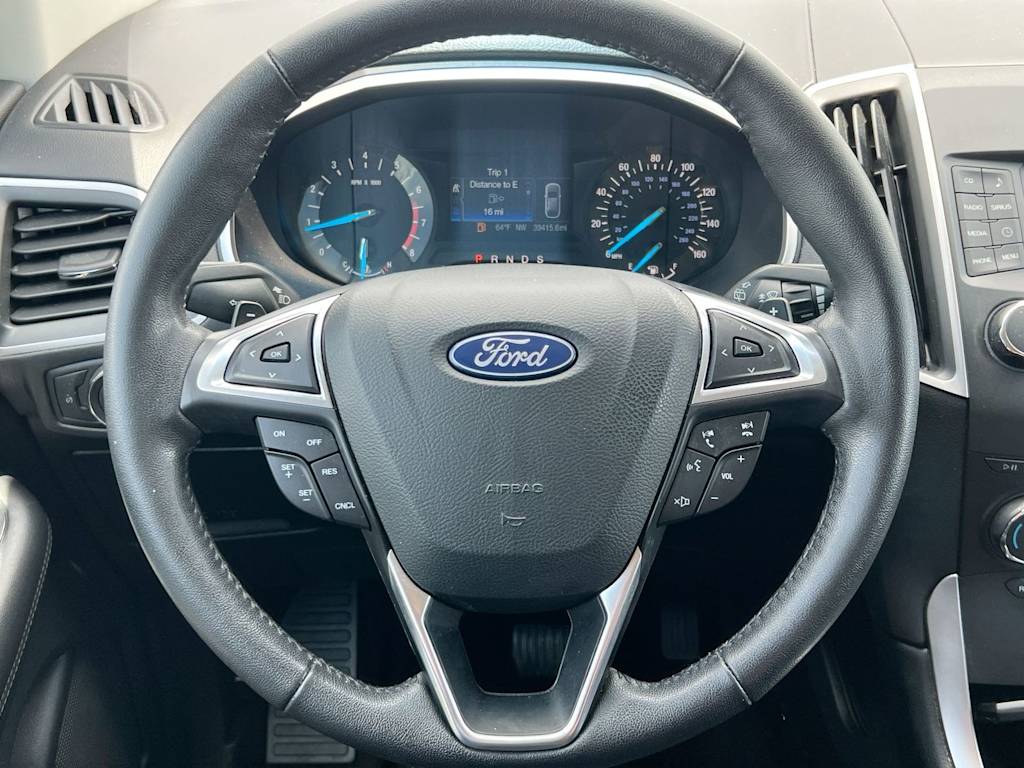 Thumbnail: 2018 Ford Edge - 9