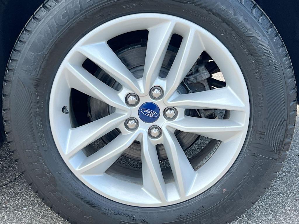 Thumbnail: 2018 Ford Edge - 8