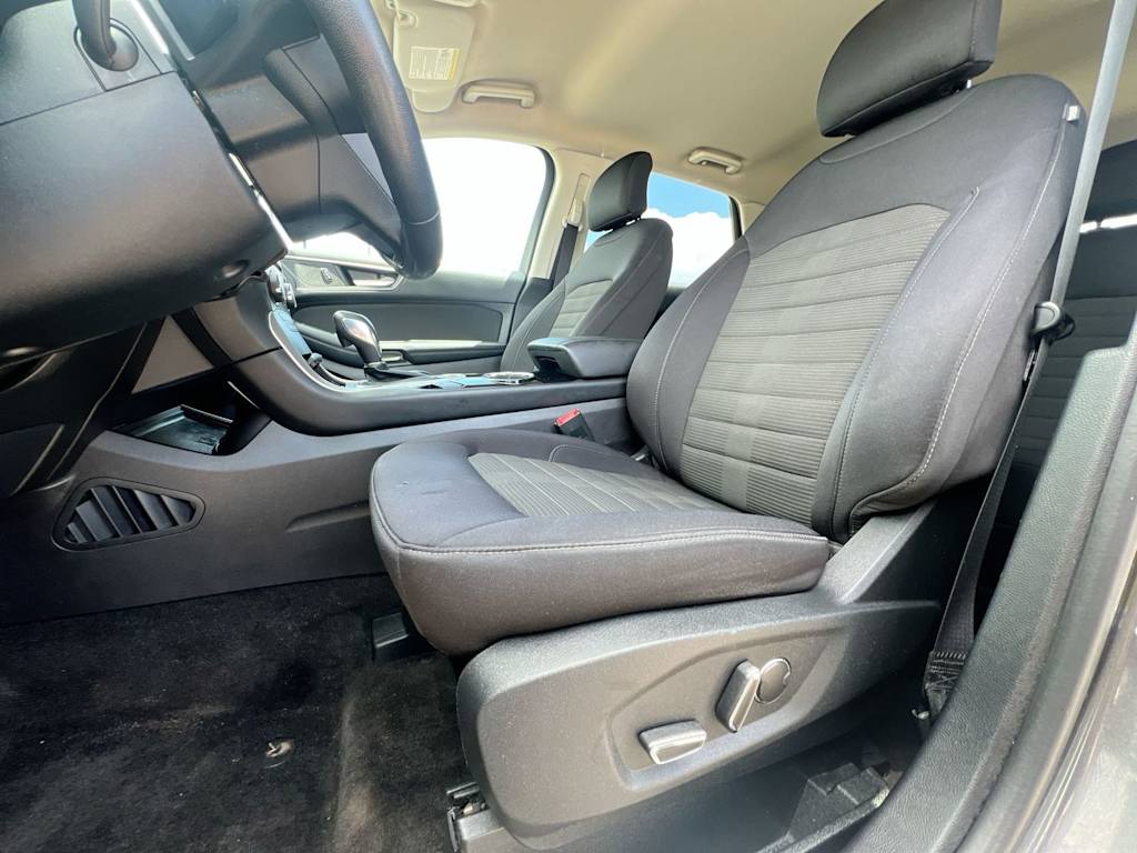 Thumbnail: 2018 Ford Edge - 11