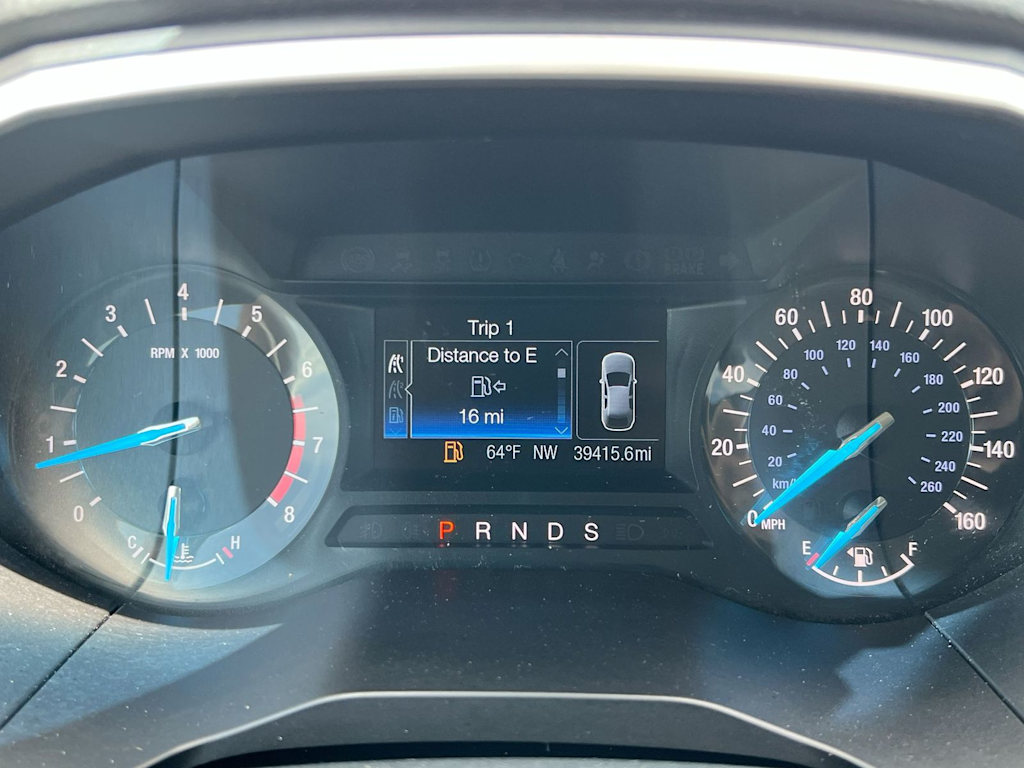 Thumbnail: 2018 Ford Edge - 15