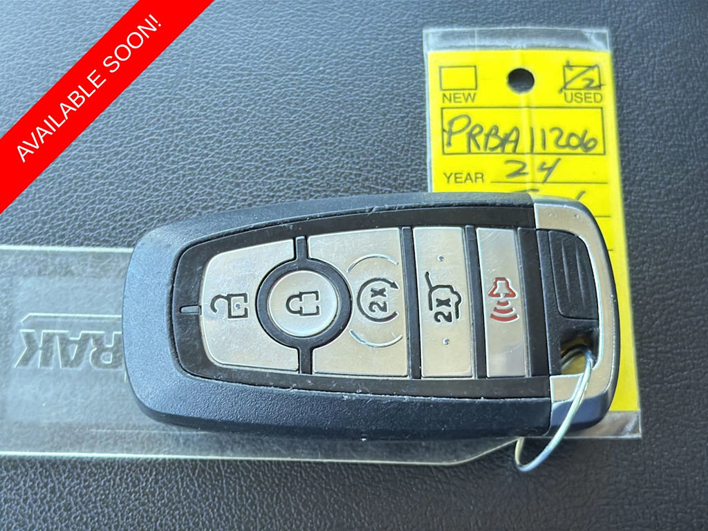 Thumbnail: 2024 Ford Edge - 17
