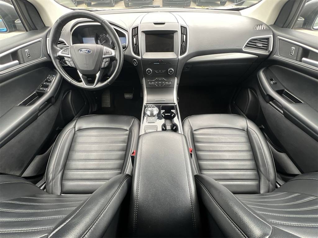 Thumbnail: 2019 Ford Edge - 2
