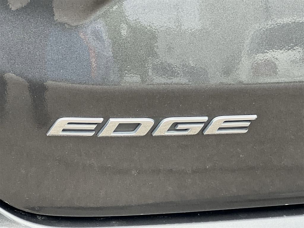 Thumbnail: 2019 Ford Edge - 25