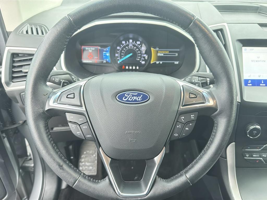 Thumbnail: 2020 Ford Edge - 9