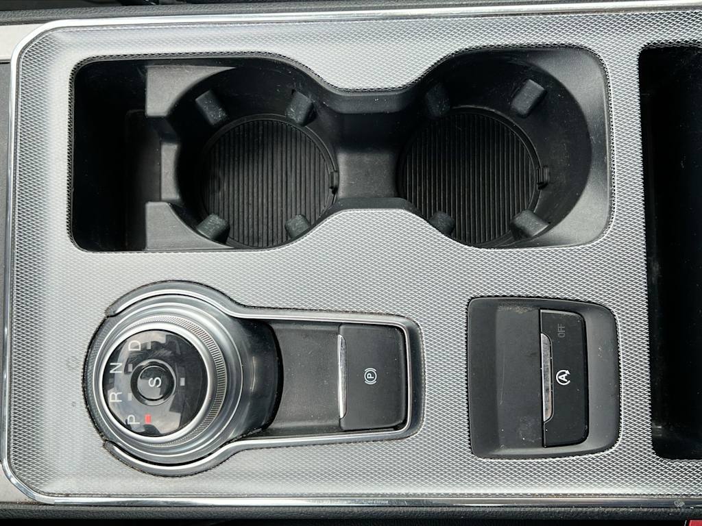 Thumbnail: 2021 Ford Edge - 34