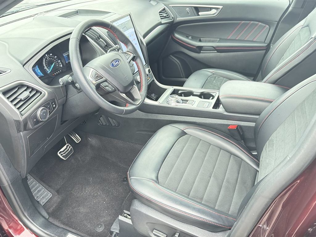 Thumbnail: 2024 Ford Edge - 9
