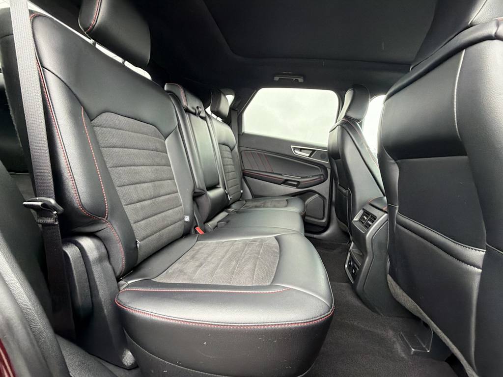 Thumbnail: 2024 Ford Edge - 26