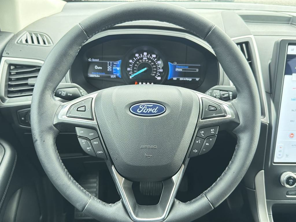 Thumbnail: 2024 Ford Edge - 9