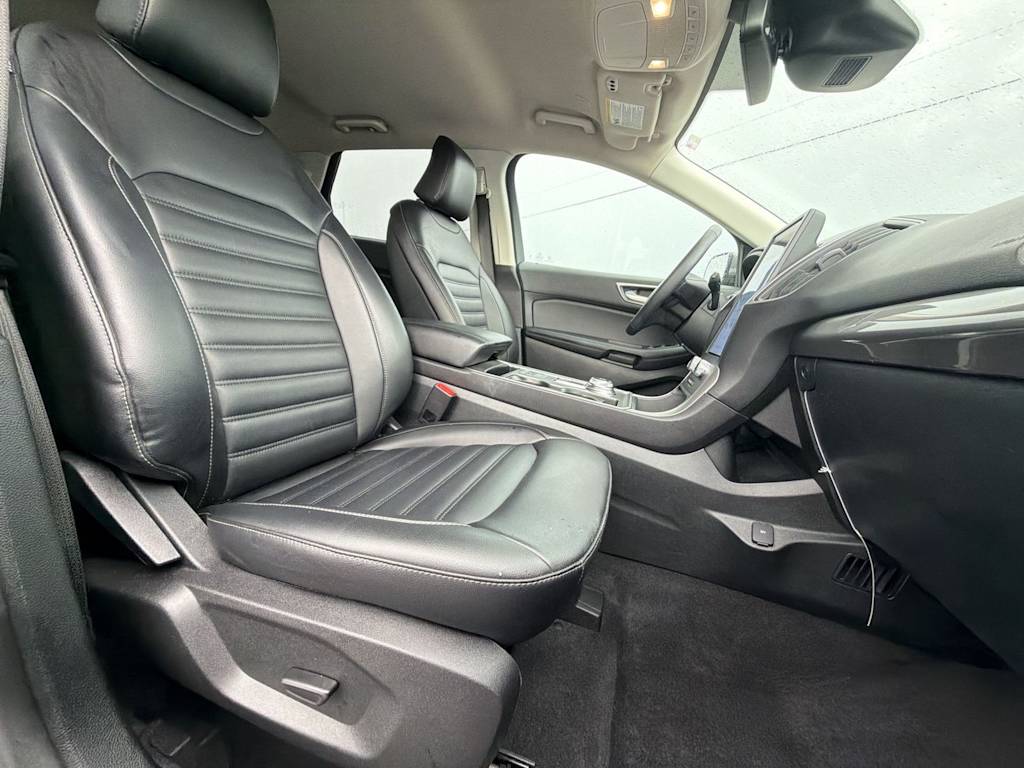 Thumbnail: 2024 Ford Edge - 27