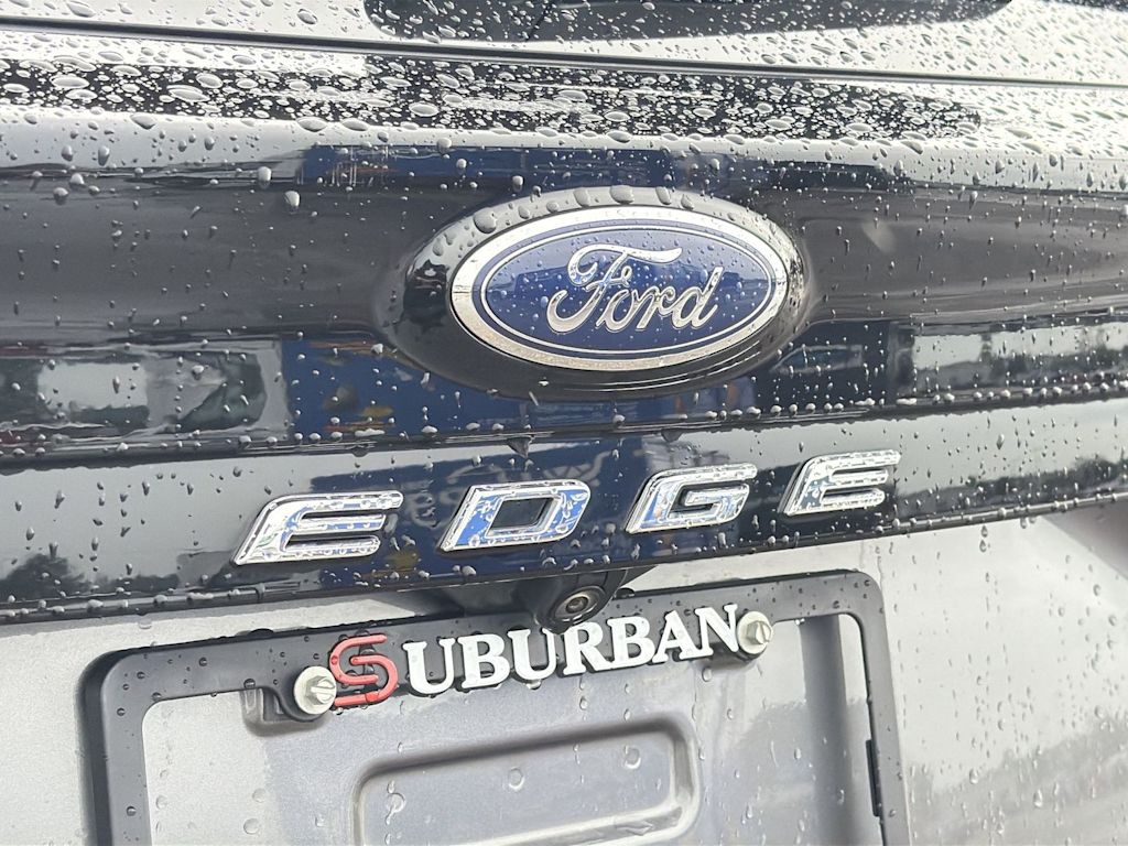 Thumbnail: 2024 Ford Edge - 23