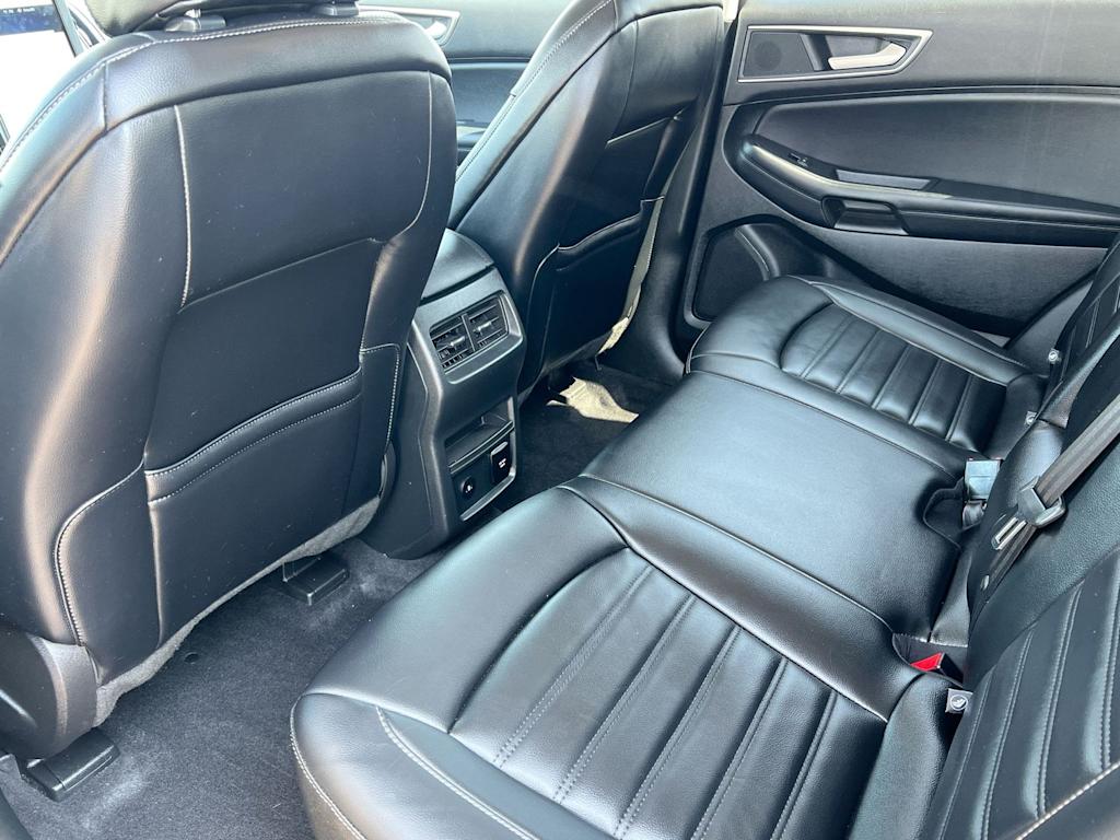 Thumbnail: 2023 Ford Edge - 25