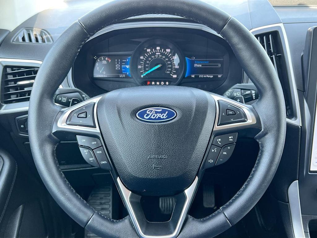 Thumbnail: 2023 Ford Edge - 9