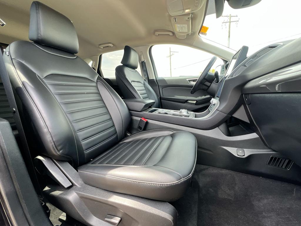 Thumbnail: 2023 Ford Edge - 27
