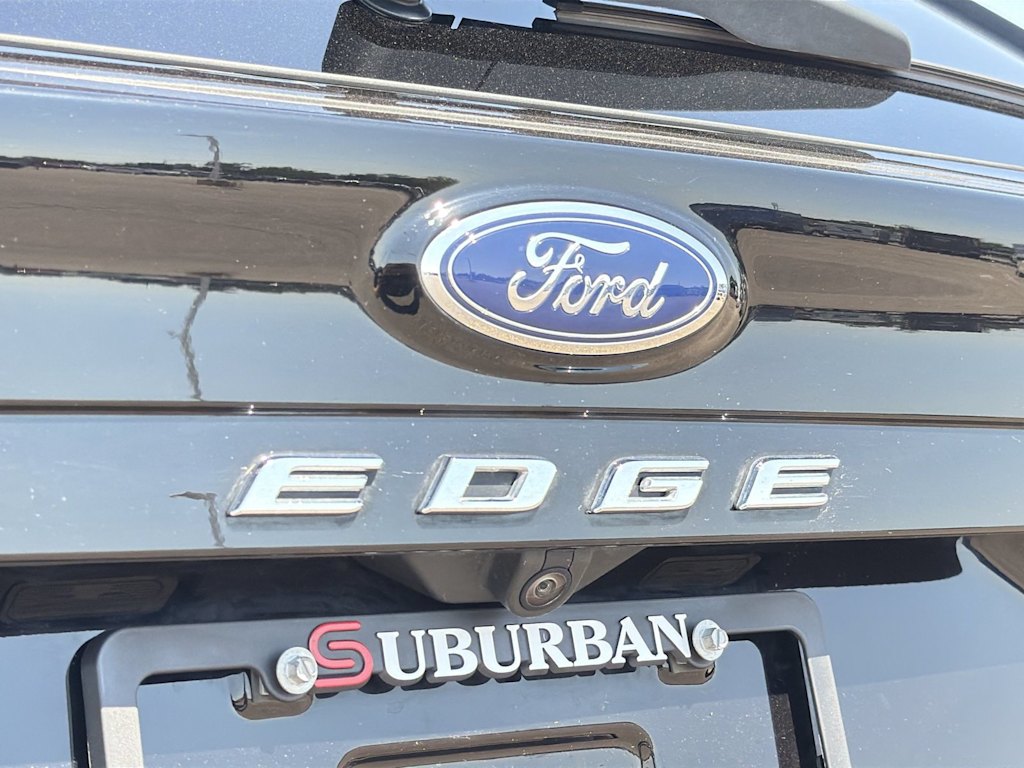 Thumbnail: 2024 Ford Edge - 24