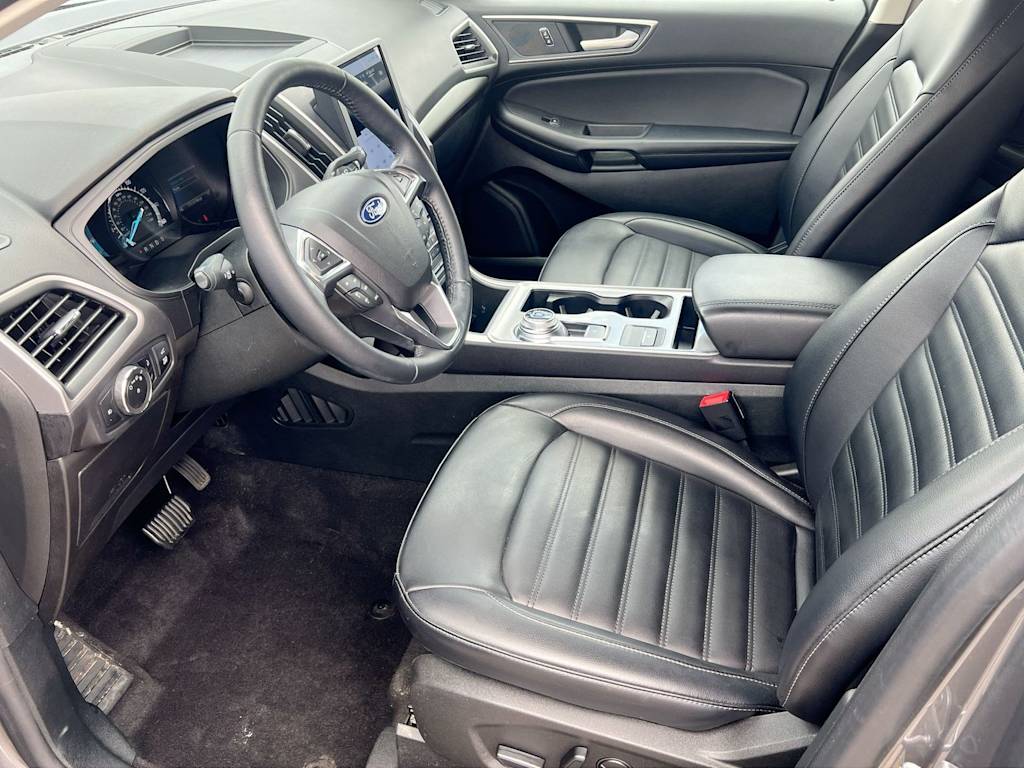 Thumbnail: 2023 Ford Edge - 10