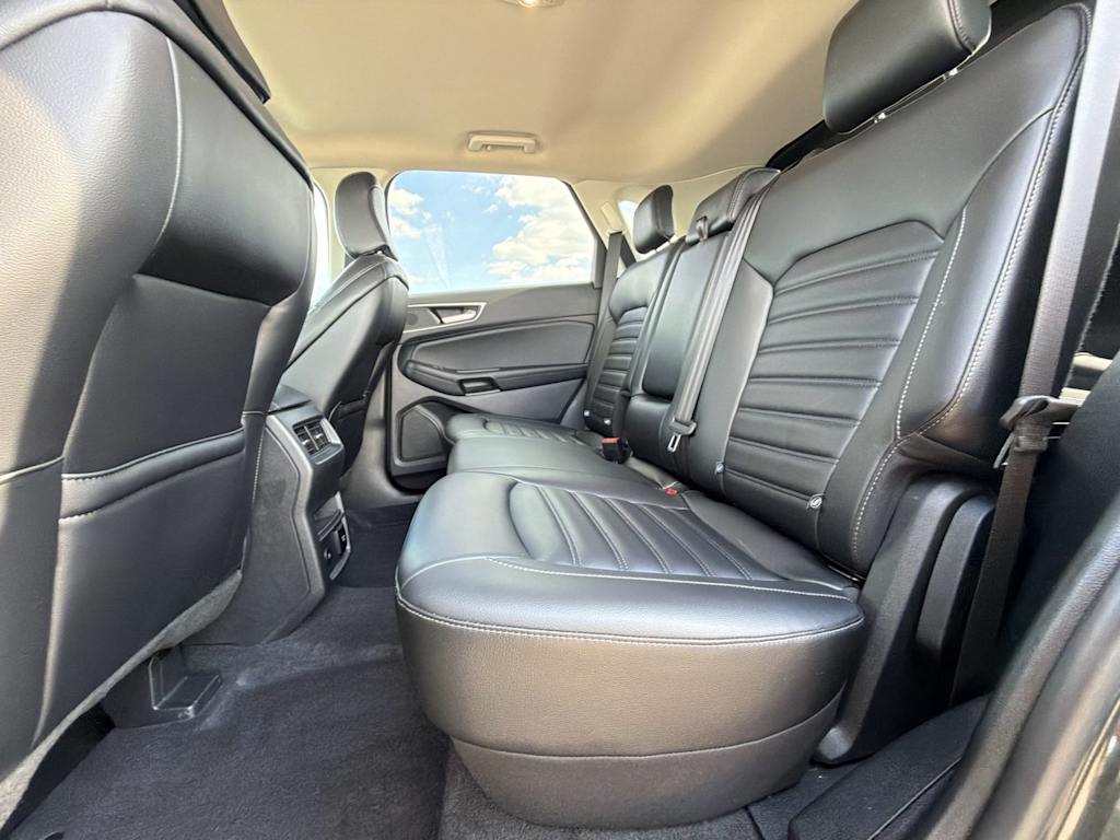 Thumbnail: 2024 Ford Edge - 25