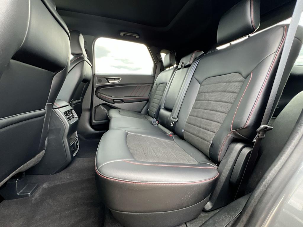 Thumbnail: 2024 Ford Edge - 26