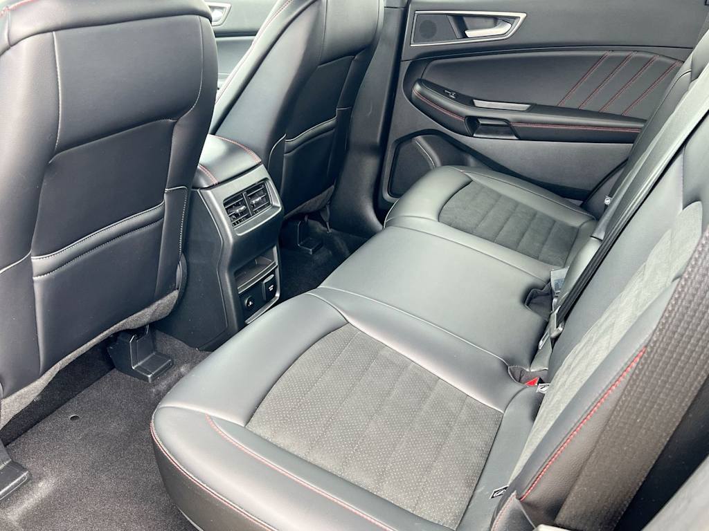 Thumbnail: 2024 Ford Edge - 12