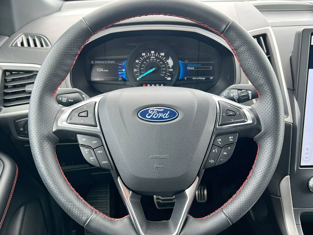 Thumbnail: 2024 Ford Edge - 9
