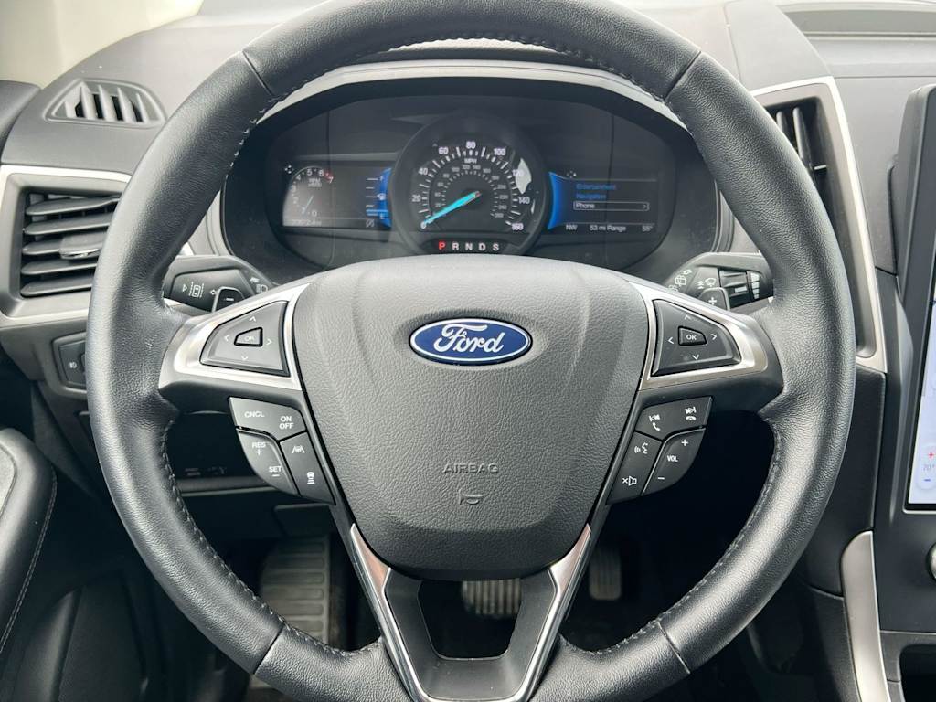 Thumbnail: 2023 Ford Edge - 9