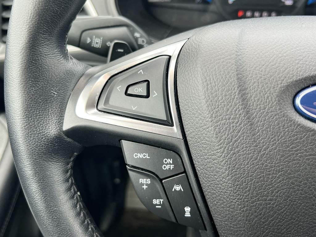 Thumbnail: 2023 Ford Edge - 28