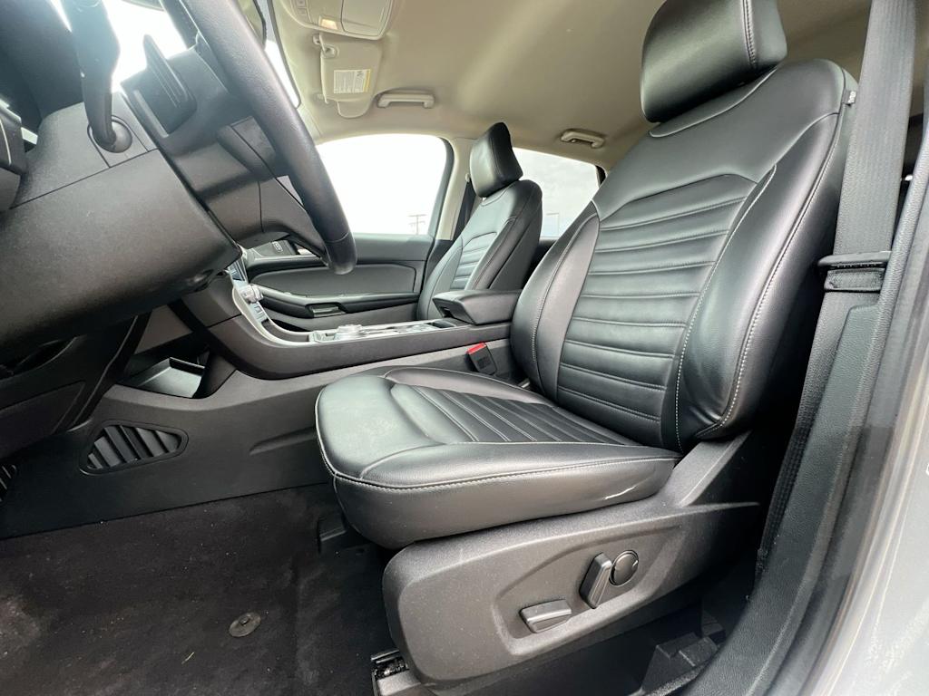Thumbnail: 2023 Ford Edge - 11
